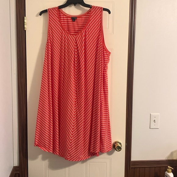 Asymmetrical Dress - Picture 1 of 2